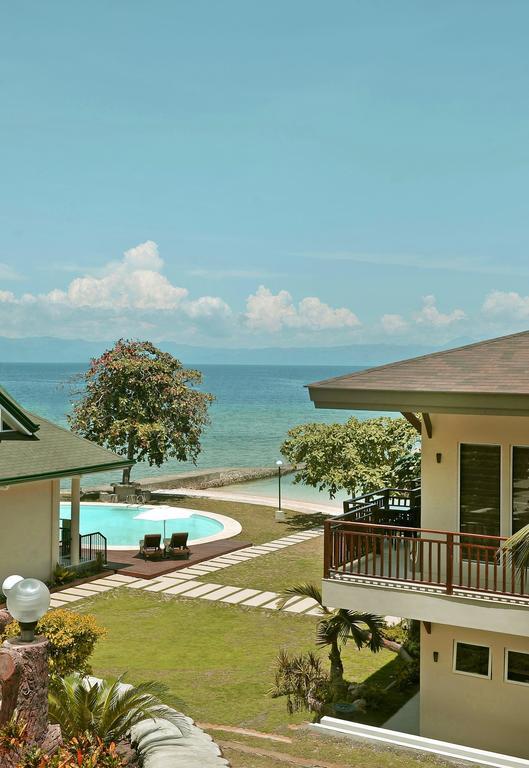 Allure Badian Beach Villa Exterior foto
